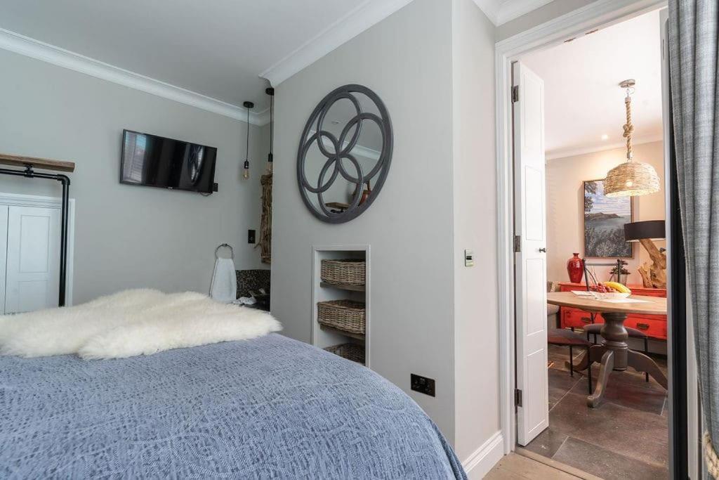 Marners Rock No 1 Apartment Фоуи Екстериор снимка
